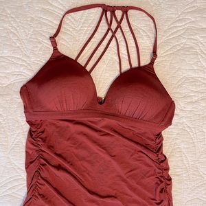 Athleta Tankini top orange rust Med
